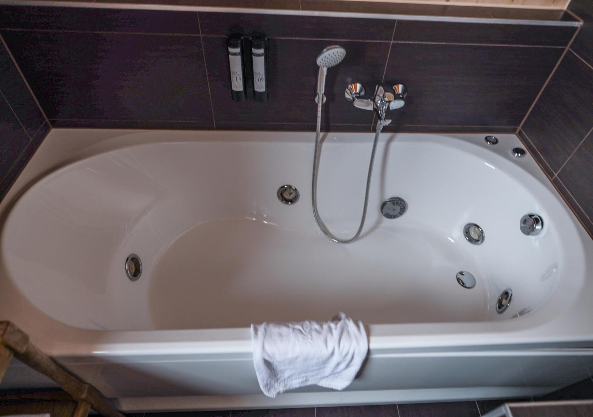 1A Chalet "Wolke" Wandern, Grillen, Wellness Im Traumhaus Wolfsberg Buitenkant foto